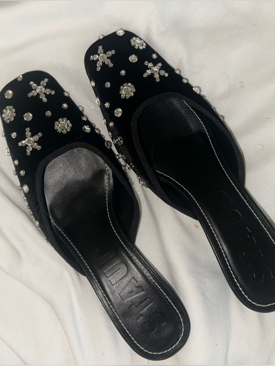 STAUD Shoes - STAUD Otto Kitten Heel “Starry Night”
